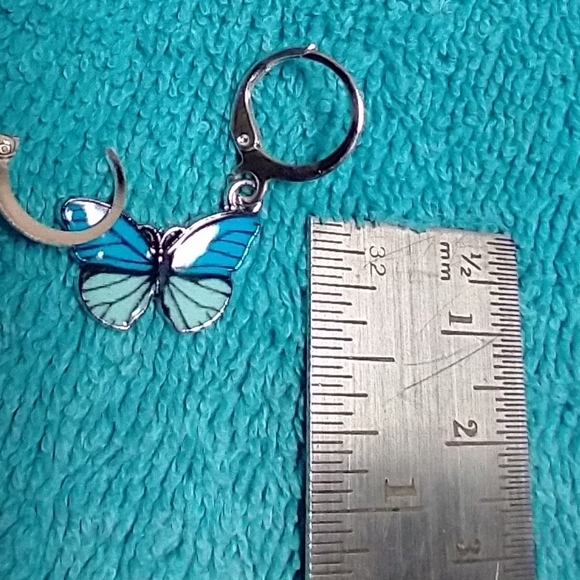 Silvertone blue butterfly pierced dangle wire earrings - Picture 2 of 3
